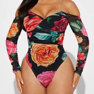 Brand new Fashion Nova body suit